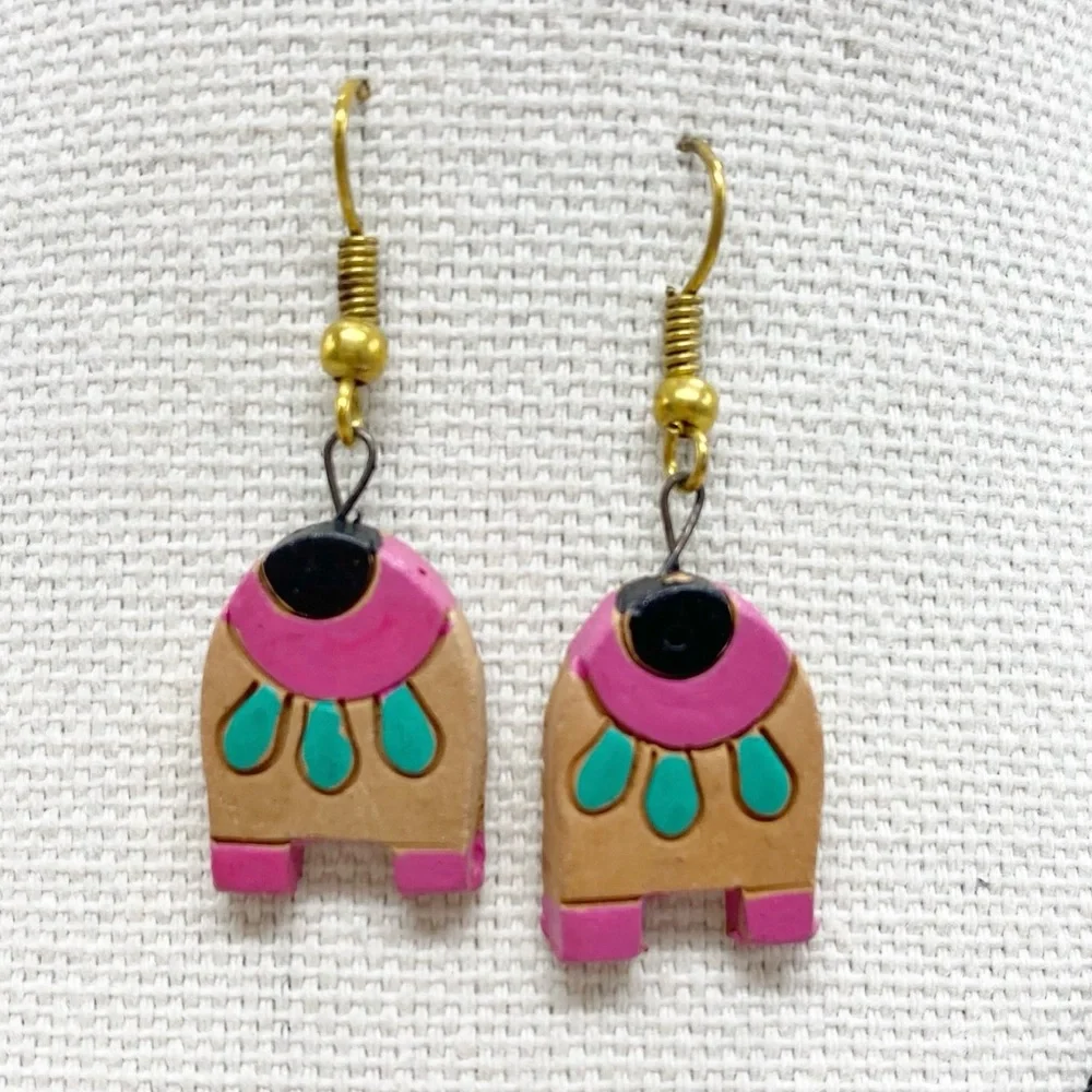 Vintage Southwest Pueblo Style Necklace and Earrings Set